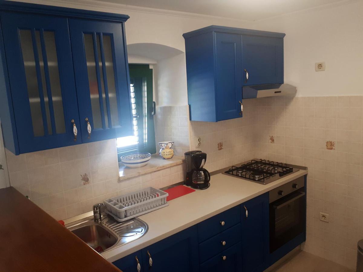 Apartment Terra Rossa Kaštelir Extérieur photo