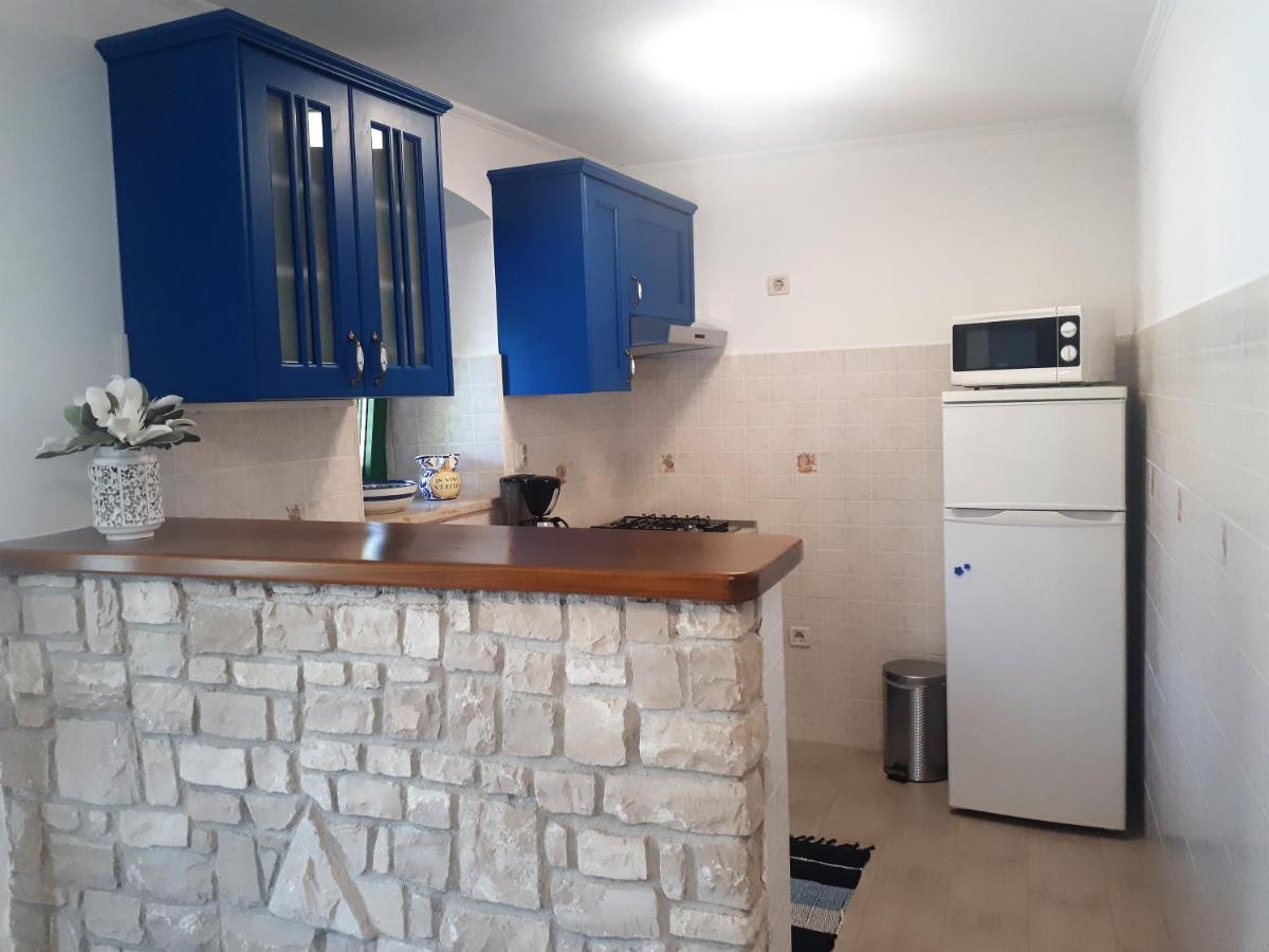 Apartment Terra Rossa Kaštelir Extérieur photo