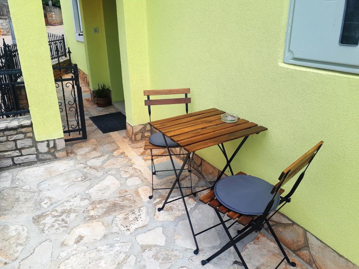 Apartment Terra Rossa Kaštelir Extérieur photo