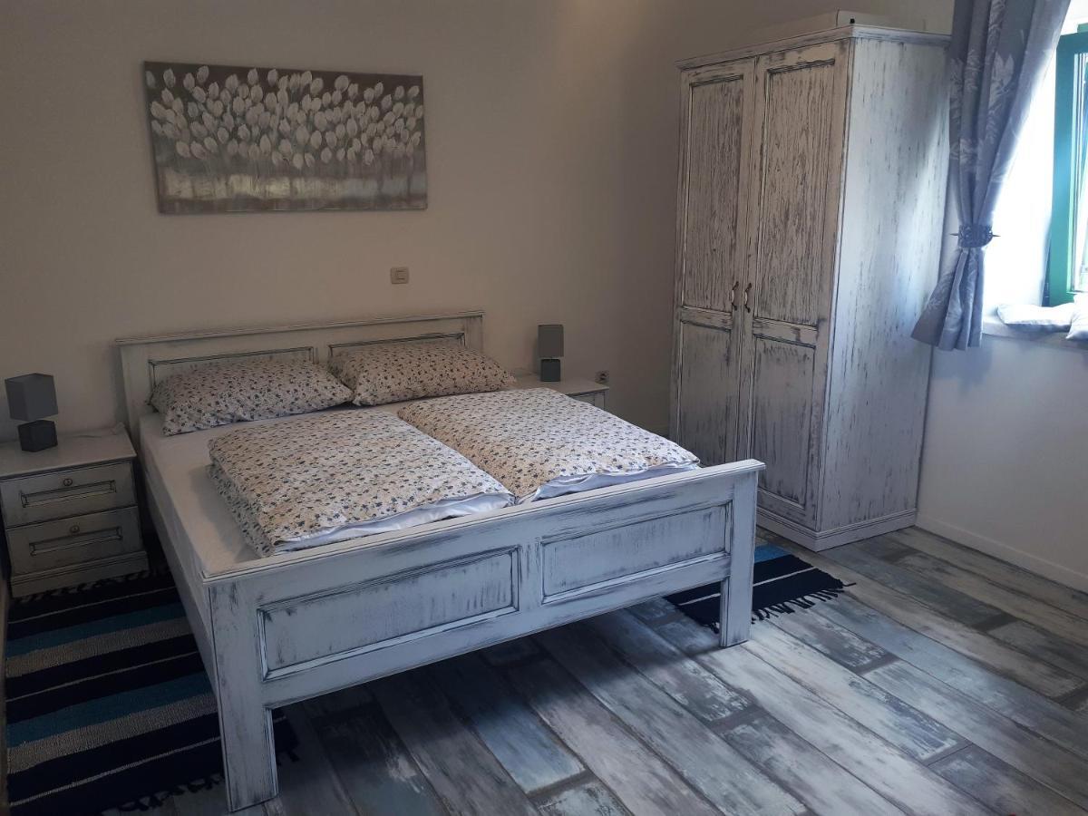 Apartment Terra Rossa Kaštelir Extérieur photo